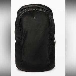 Lululemon Out Of Range Backpack *20L black